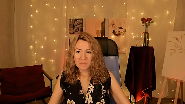 DonnaSmitth online show from December 2025 03:29:02 PM