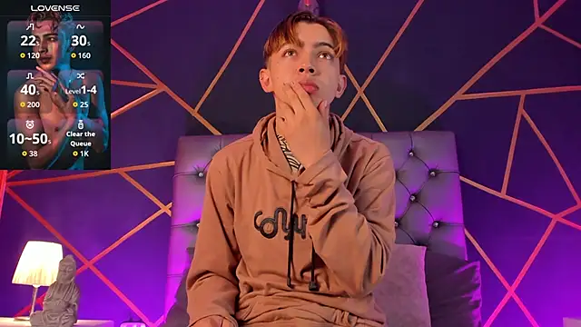 Lian Miller1  online show from April 2026 12:18:01 PM