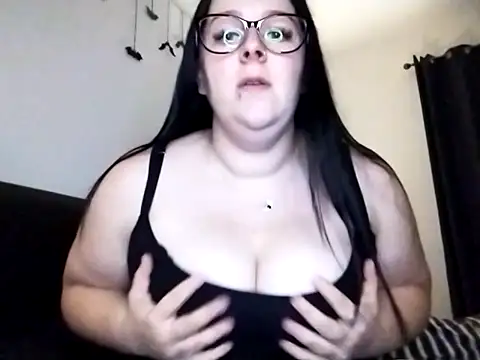 CuteLacexx online show from October 2025 09:16:01 PM