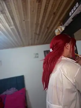 Snapshot of NICOLLE__12 chatting on April 2026 02:17:02 AM NICOLLE 12 online show from April 2026 02:17:02 AM