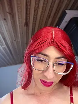 Snapshot of NICOLLE__12 chatting on April 2026 05:12:02 AM NICOLLE 12 online show from April 2026 05:12:02 AM