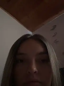 Miia Millerr online show from October 2025 11:11:02 AM