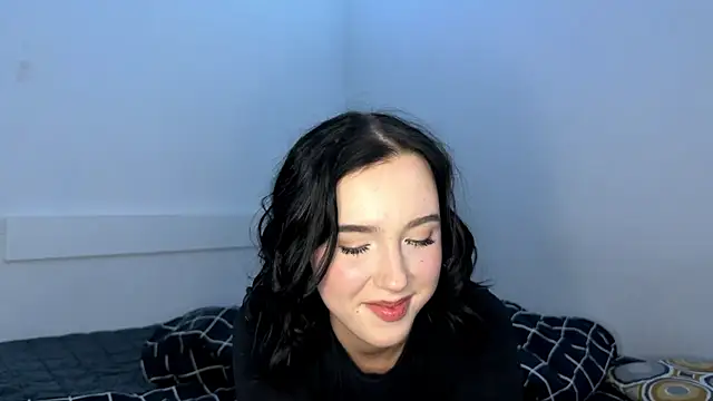 KayaNorth online show from October 2025 08:04:01 PM