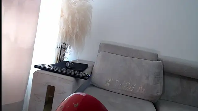 Adrew fox online show from October 2025 02:37:02 PM