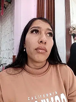 Amelia Rivas online show from December 2025 07:20:02 PM