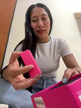 Amelia Rivas online show from July 2026 06:34:02 PM