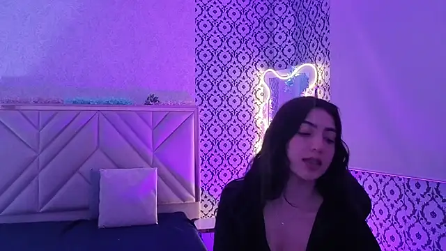 Ixchel tay online show from February 2026 03:13:01 AM