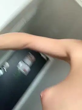 GoldenPussy1329 online show from February 2026 04:03:02 PM