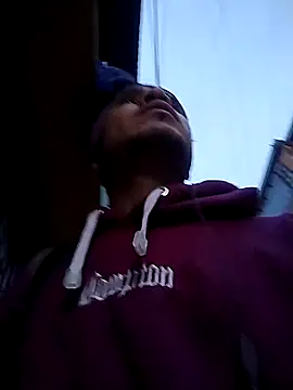 Angel 3-0 online show from November 2025 10:43:02 PM