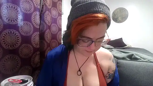 daniak90 online show from November 2025 07:46:01 PM