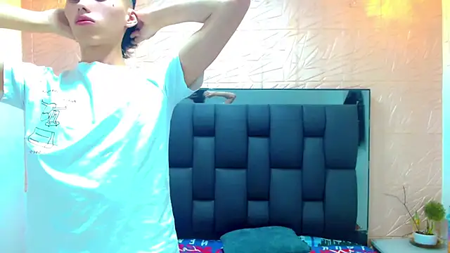 thaigo twink38 online show from October 2025 03:47:02 AM