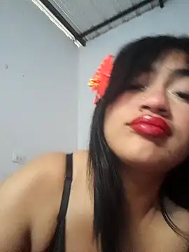 who is milyxx online show from October 2025 01:03:02 PM