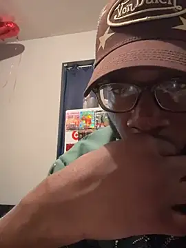 Brooklynboi478 online show from April 2026 06:49:01 AM