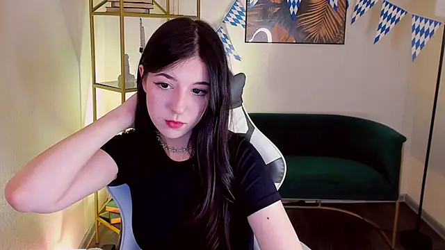 Azaliya Haze online show from September 2025 10:31:01 AM