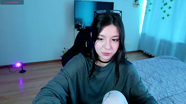 Azaliya Haze online show from March 2026 08:50:01 AM