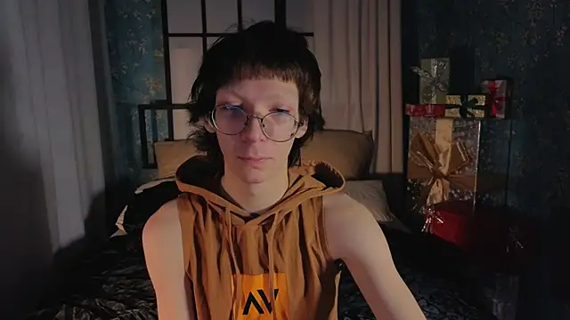 Snapshot of TommieHi chatting on November 2025 05:11:01 AM TommieHi online show from November 2025 05:11:01 AM