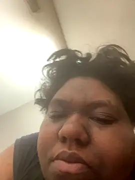 Angelslays online show from October 2025 07:45:02 PM