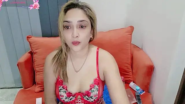 Snapshot of INDIANROMANCE chatting on May 2026 01:56:01 AM INDIANROMANCE online show from May 2026 01:56:01 AM
