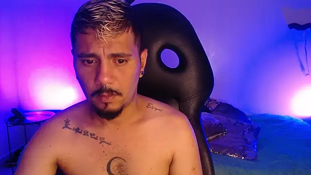 GSUS PATRICK online show from October 2025 01:11:02 PM