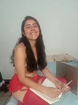 Snapshot of CieloAzul444 chatting on October 2025 08:10:01 AM CieloAzul444 online show from October 2025 08:10:01 AM