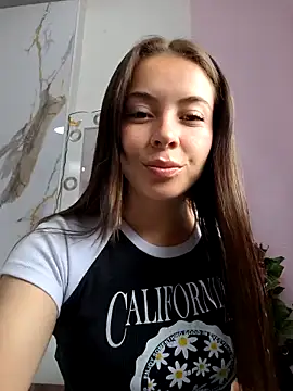 EmmaValencia  online show from November 2025 07:26:01 PM