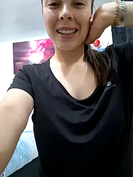 EmmaValencia  online show from November 2025 04:28:01 PM