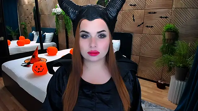 EnlightenmentOfLove online show from November 2025 01:07:02 AM