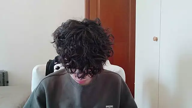 hangzi-0011 online show from October 2025 08:02:02 AM