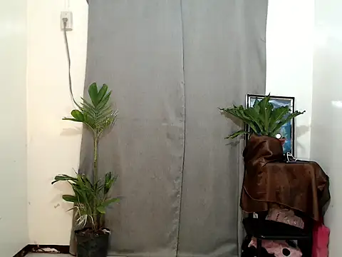 amandareddragon online show from March 2026 05:13:02 PM