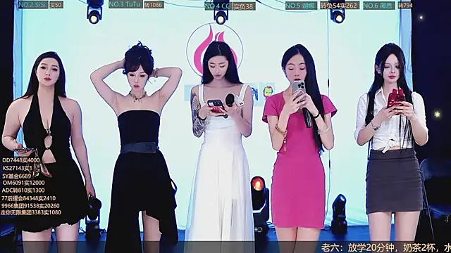 Snapshot of SK10012 chatting on October 2025 02:14:02 PM SK10012 online show from October 2025 02:14:02 PM