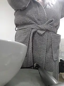 sexyguenda online show from November 2025 09:09:02 PM