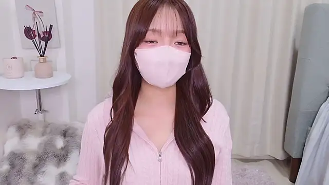 Seira  nn online show from February 2026 01:28:02 PM