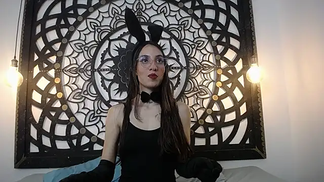 mara hil online show from October 2025 04:53:02 AM