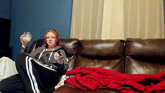 LoversUnleashedXO online show from October 2025 04:10:01 AM