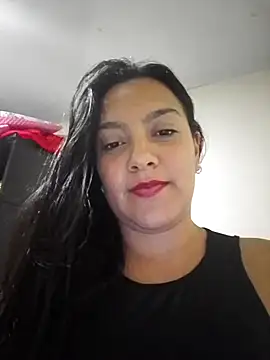 Sexy Nayra outdoors online show from October 2025 03:45:01 AM