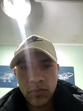 Snapshot of Amante1006 chatting on October 2025 05:04:01 AM Amante1006 online show from October 2025 05:04:01 AM