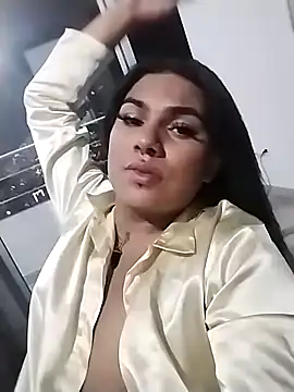 RobertaxGutierrez online show from October 2025 04:09:01 AM