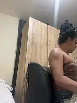 RobertaxGutierrez online show from March 2026 04:50:01 AM