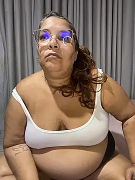 Livpoppe online show from March 2026 04:43:01 PM