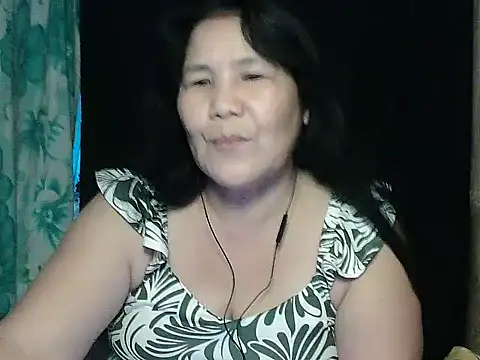 Snapshot of milagrose_rose chatting on May 2026 10:50:03 PM milagrose rose online show from May 2026 10:50:03 PM