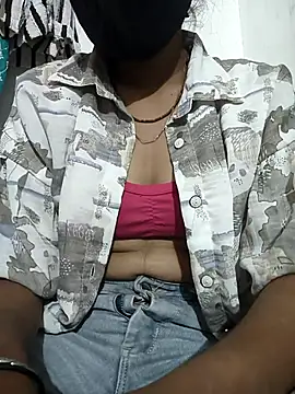 Snapshot of Hotty_ruvi chatting on October 2025 07:27:01 PM Hotty ruvi online show from October 2025 07:27:01 PM