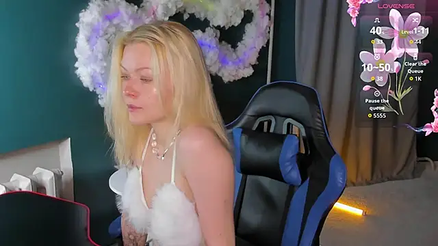 Callista a online show from March 2026 02:58:02 AM