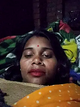 Katrina kaif143 online show from October 2025 03:24:02 PM