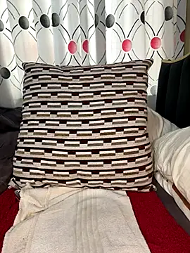 Snapshot of CynnxxxBarb chatting on November 2025 05:52:01 AM CynnxxxBarb online show from November 2025 05:52:01 AM