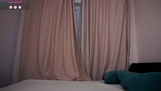 JanellHousen online show from January 2026 06:07:02 AM