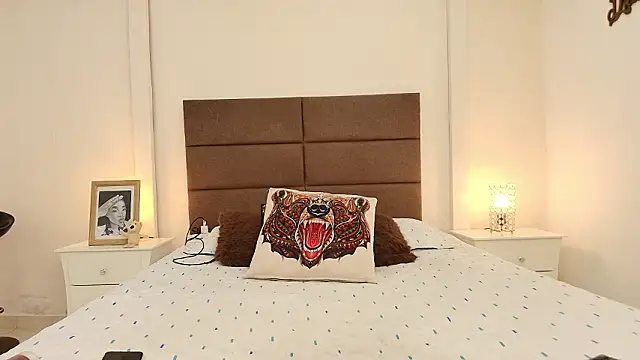 NatashaTaylor online show from February 2026 03:33:02 PM