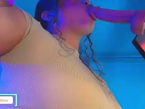 scarlet queen   online show from September 2025 03:11:01 AM