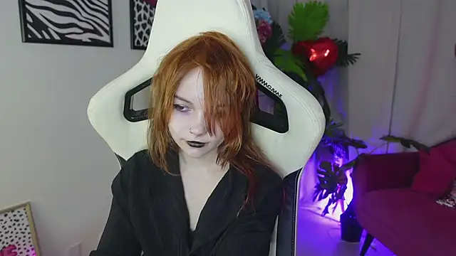 Staymonica online show from February 2026 12:58:02 PM