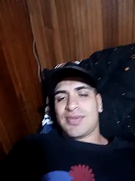 Snapshot of daniandr119 chatting on November 2025 03:20:02 AM daniandr119 online show from November 2025 03:20:02 AM