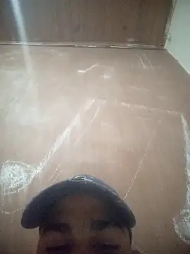 Snapshot of mestre637 chatting on October 2025 06:04:01 PM mestre637 online show from October 2025 06:04:01 PM